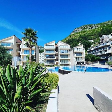 Blue Horizon Apartment Resort Budva Exteriör bild